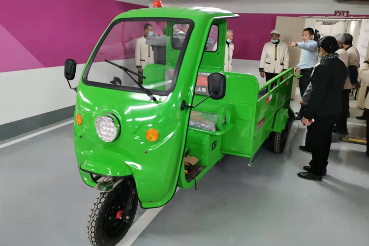 物業(yè)小區(qū)使用三輪六桶車 電動(dòng)垃圾桶運(yùn)輸車 環(huán)衛(wèi)垃圾清運(yùn)車（寶來潔清潔設(shè)備）