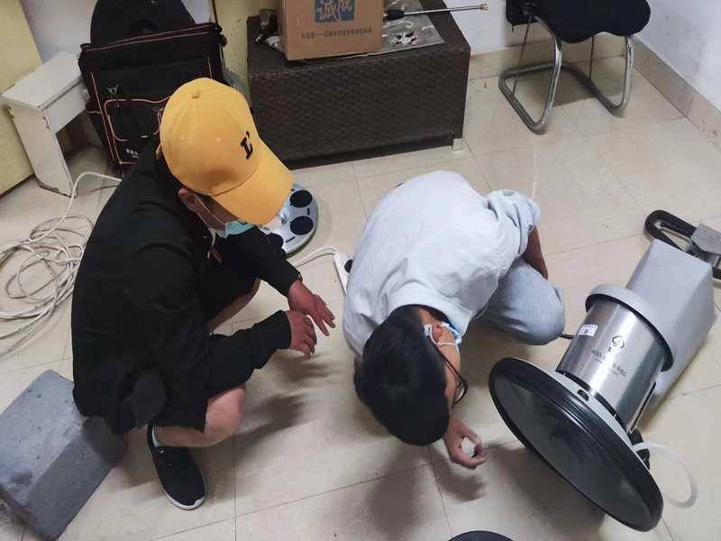 昆明寶來潔D5手推式洗地機(jī)入駐昆明融城優(yōu)郡