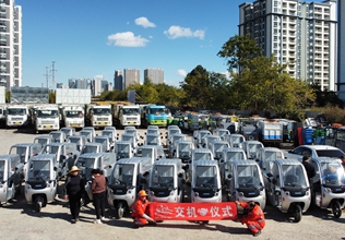 環(huán)衛(wèi)電動保潔車垃圾轉(zhuǎn)運車交機-云南寶來潔清潔設(shè)備